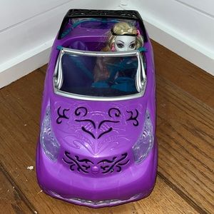 Monster high car